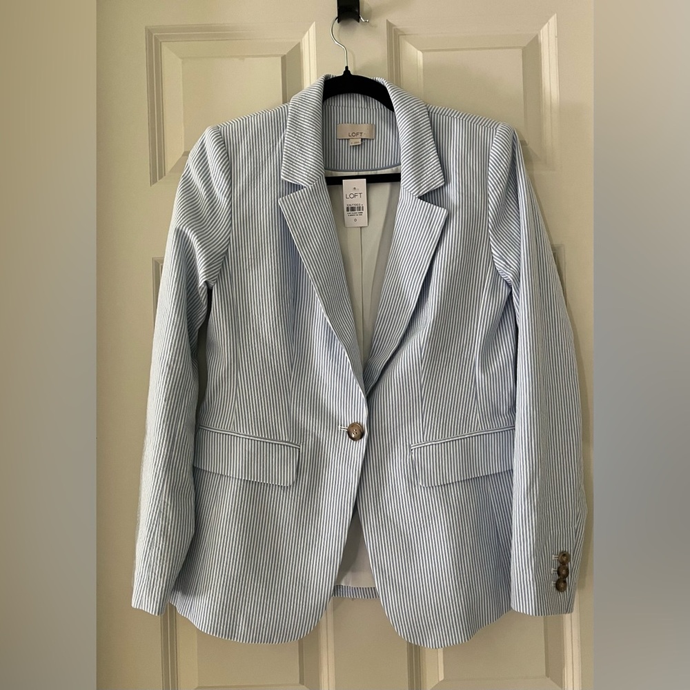 NWT Loft Seersucker blazer light blue & white Size 0